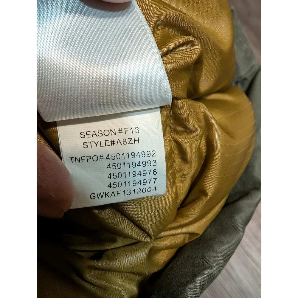 The North Face Mens A8ZH Olive Green Cotton Goose Down Puffer Vest Large F13‎